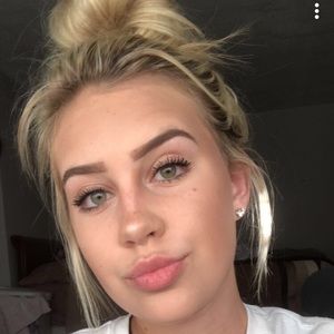 Meet your Posher, Mackenzie